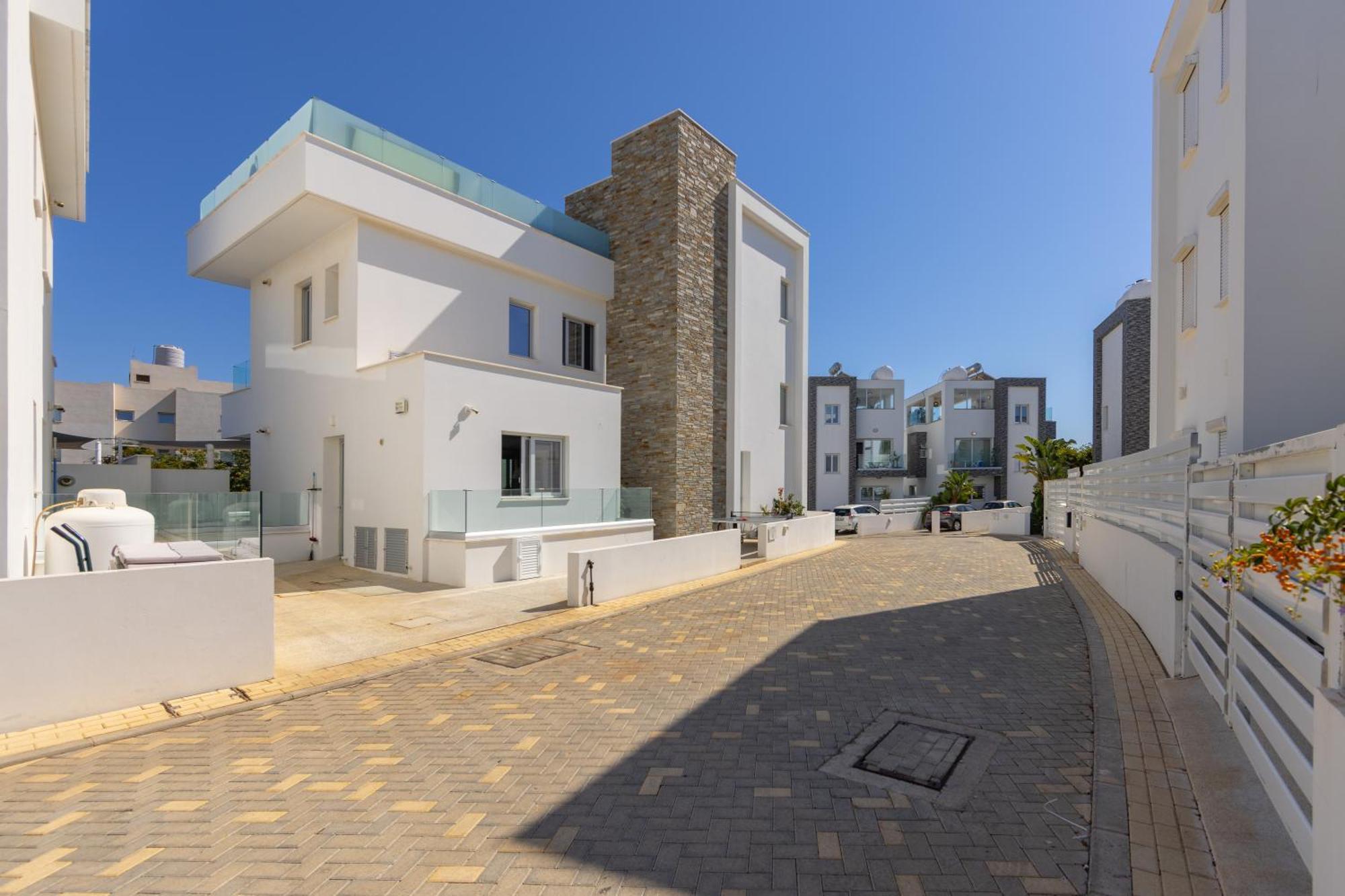 Fig Tree Bay Residences 6 Протарас Экстерьер фото